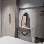 公寓 Flat 66 Premium Urban Retreat In The Center Of *