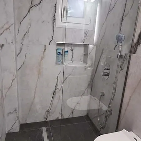 Flat 66 Premium Urban Retreat In The Center Of Apartament
