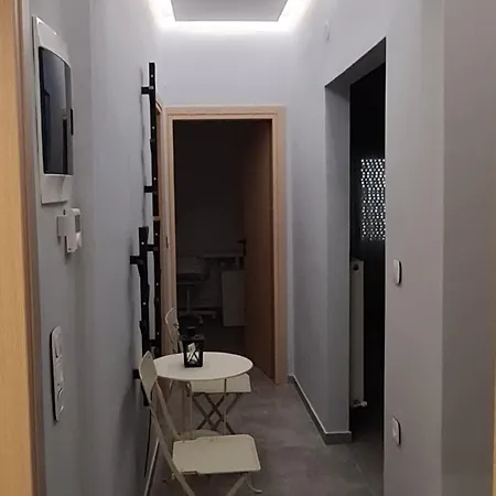 Flat 66 Premium Urban Retreat In The Center Of * سالونيك
