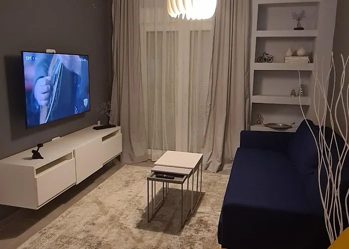 Flat 66 Premium Urban Retreat In The Center Of
